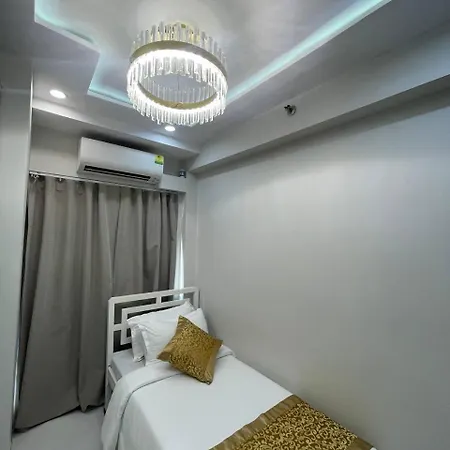 Enna\'S Sky Suite 2Br, 39Th Floor Coast Residences Near Moa, Naia, Ccp, Star City, World Trade Center & Us Embassy - J Suites